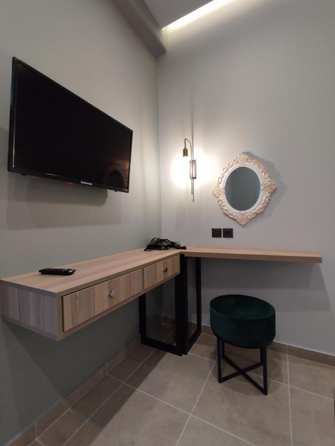 Stefani Apartments Methana Luaran gambar