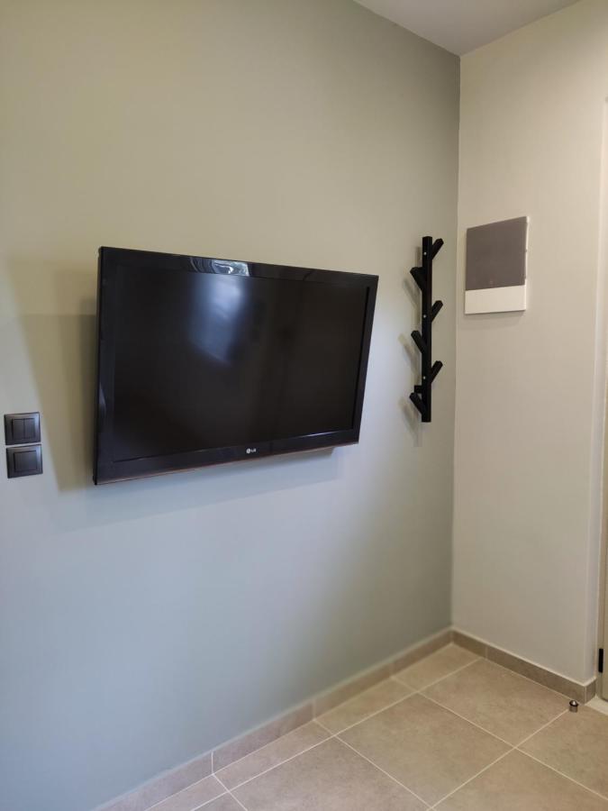 Stefani Apartments Methana Luaran gambar