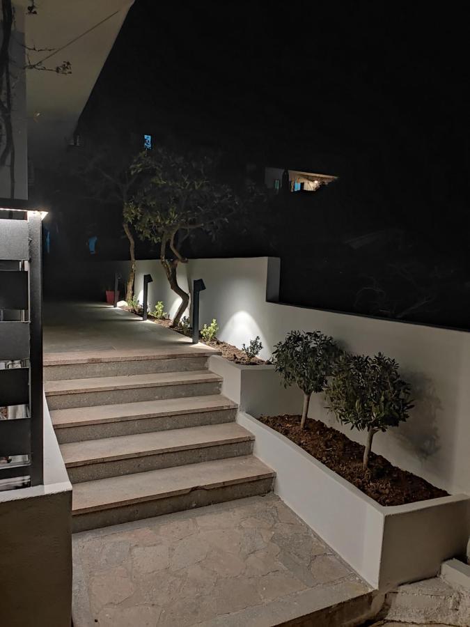 Stefani Apartments Methana Luaran gambar